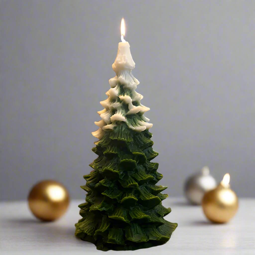 Classic Christmas Tree